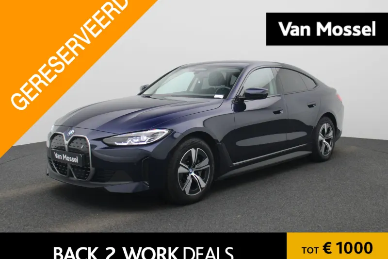 BMW i4 (2023)