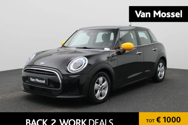 MINI One (2021)