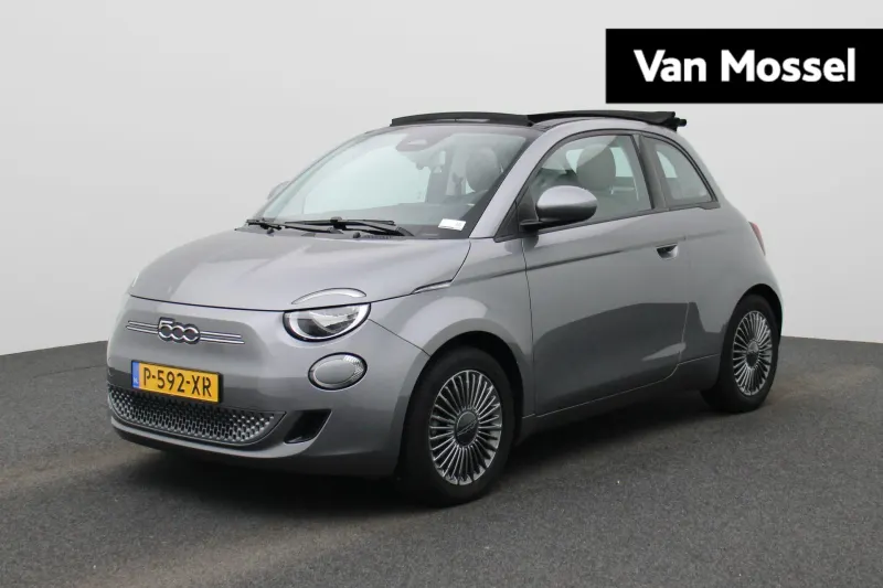 Fiat 500C (2022)
