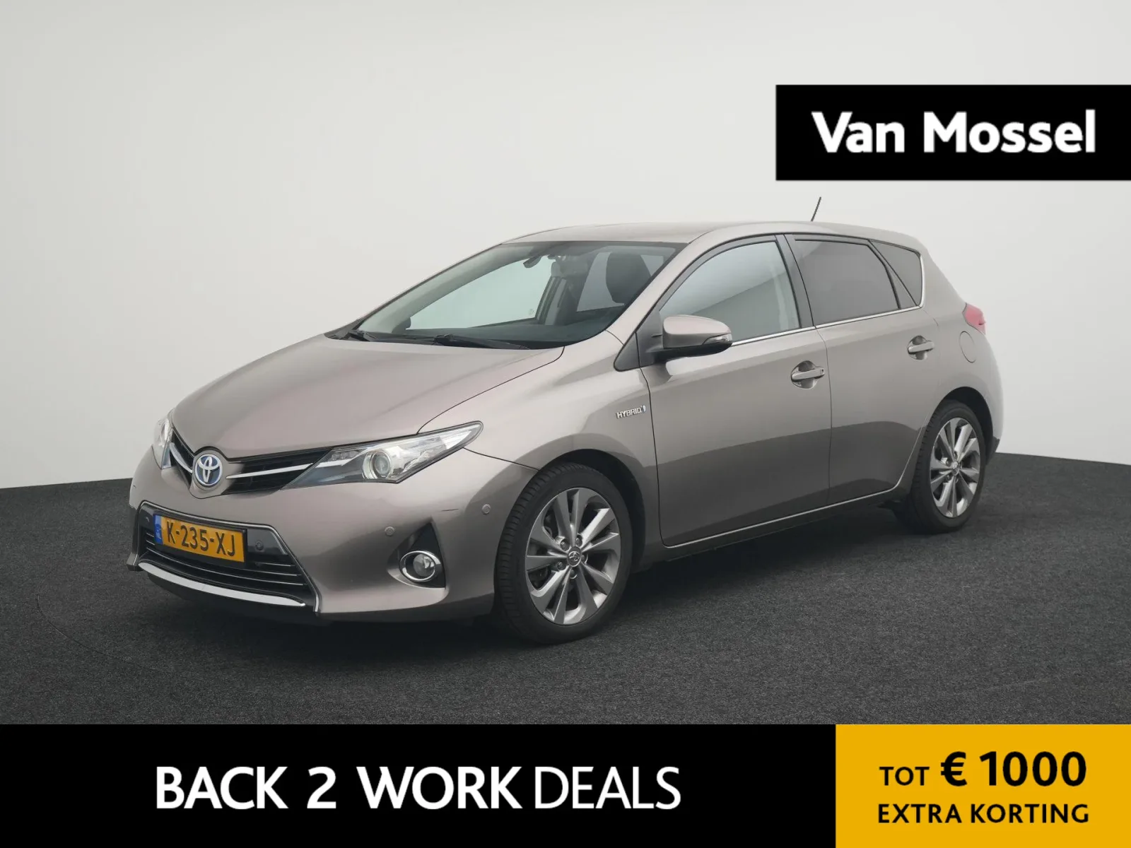 Toyota Auris (2014) — foto 1