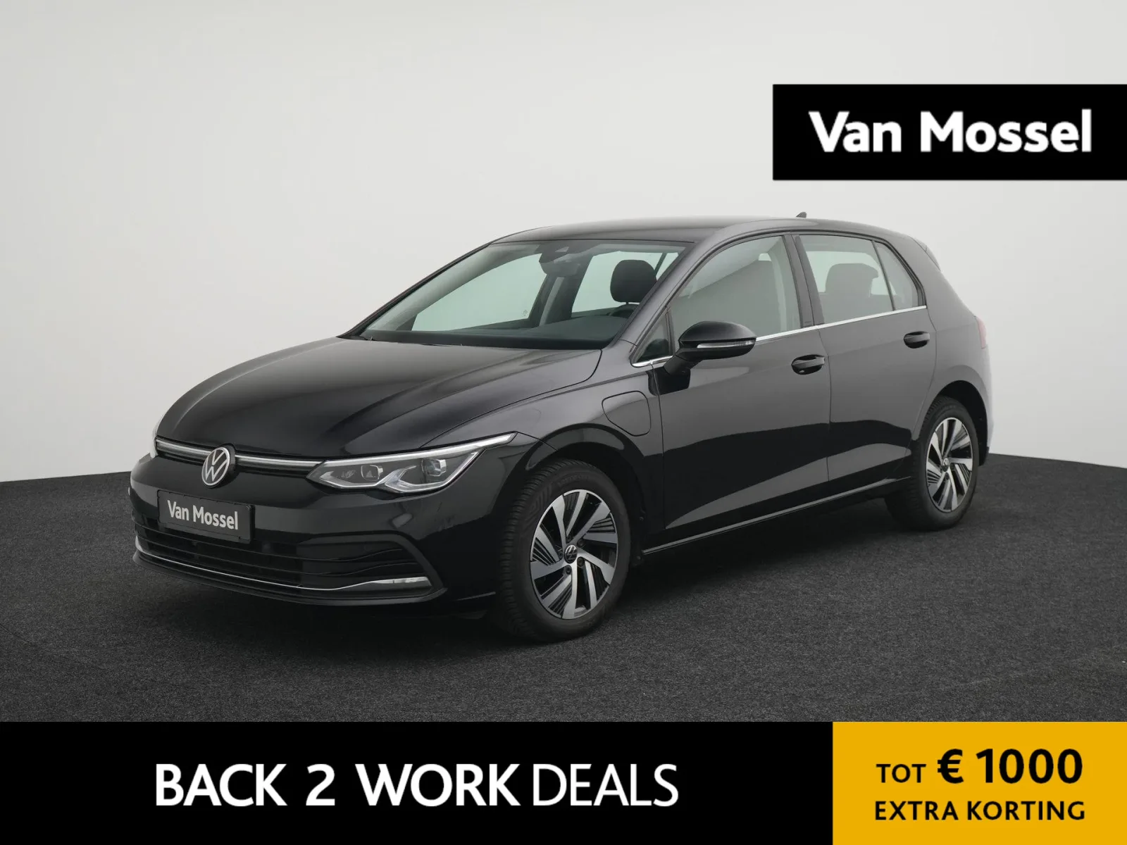 Volkswagen Golf (2023) — foto 1