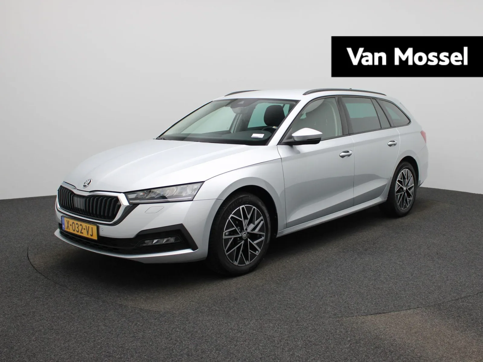 Škoda Octavia (2024) — foto 1