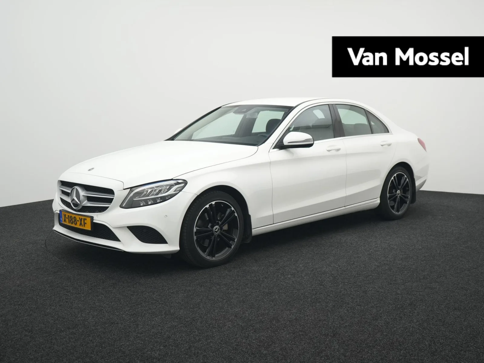 Mercedes-Benz C-Klasse (2019) — foto 1