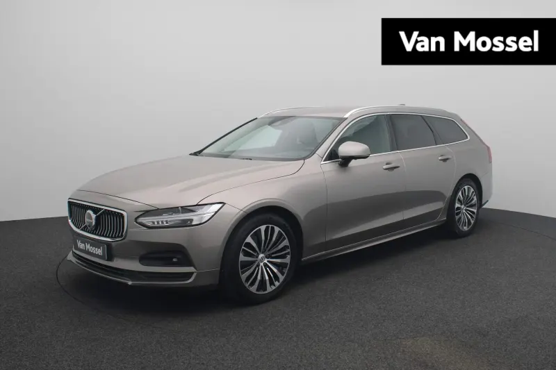 Volvo V90 (2022)