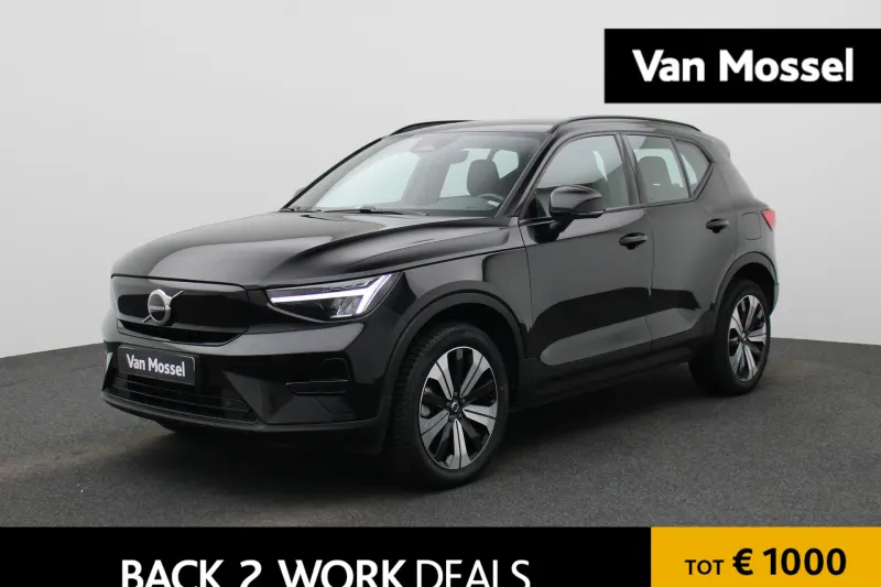 Volvo XC40 (2023)