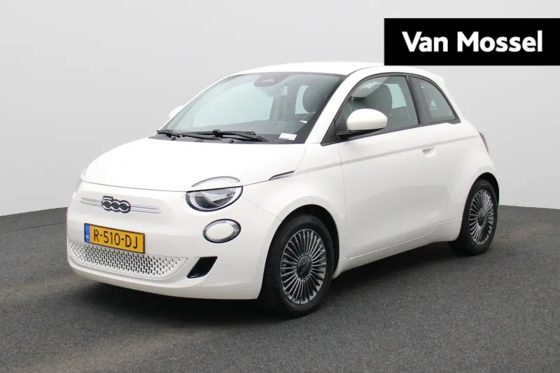 Fiat 500 (2022)