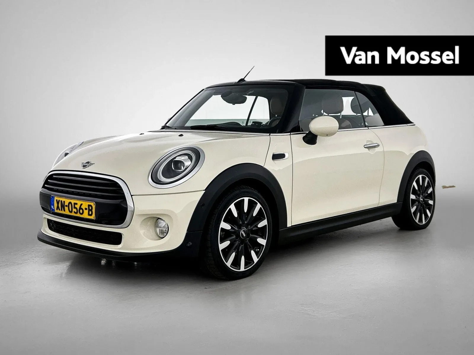 MINI Cabrio (2019) — foto 1