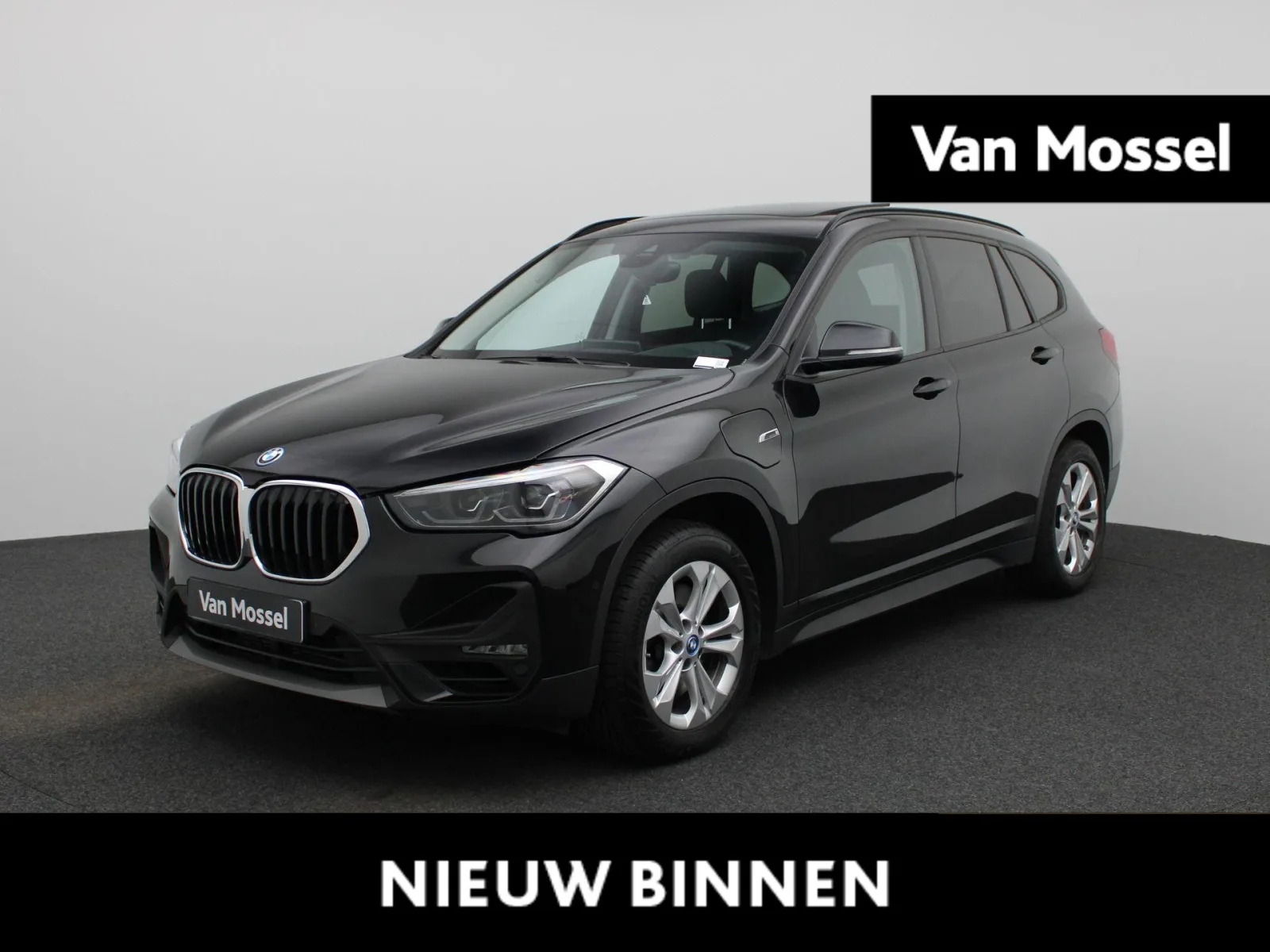 BMW X1 (2022) — foto 1