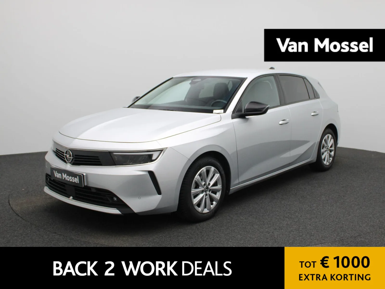 Opel Astra (2022) — foto 1