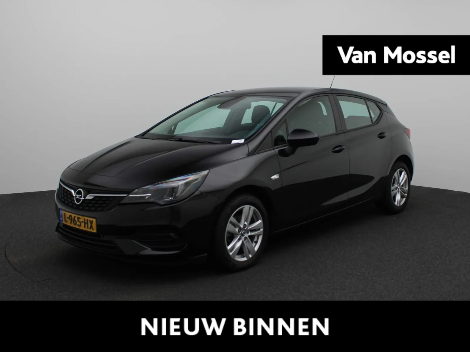 Opel Astra (2021) — foto 1