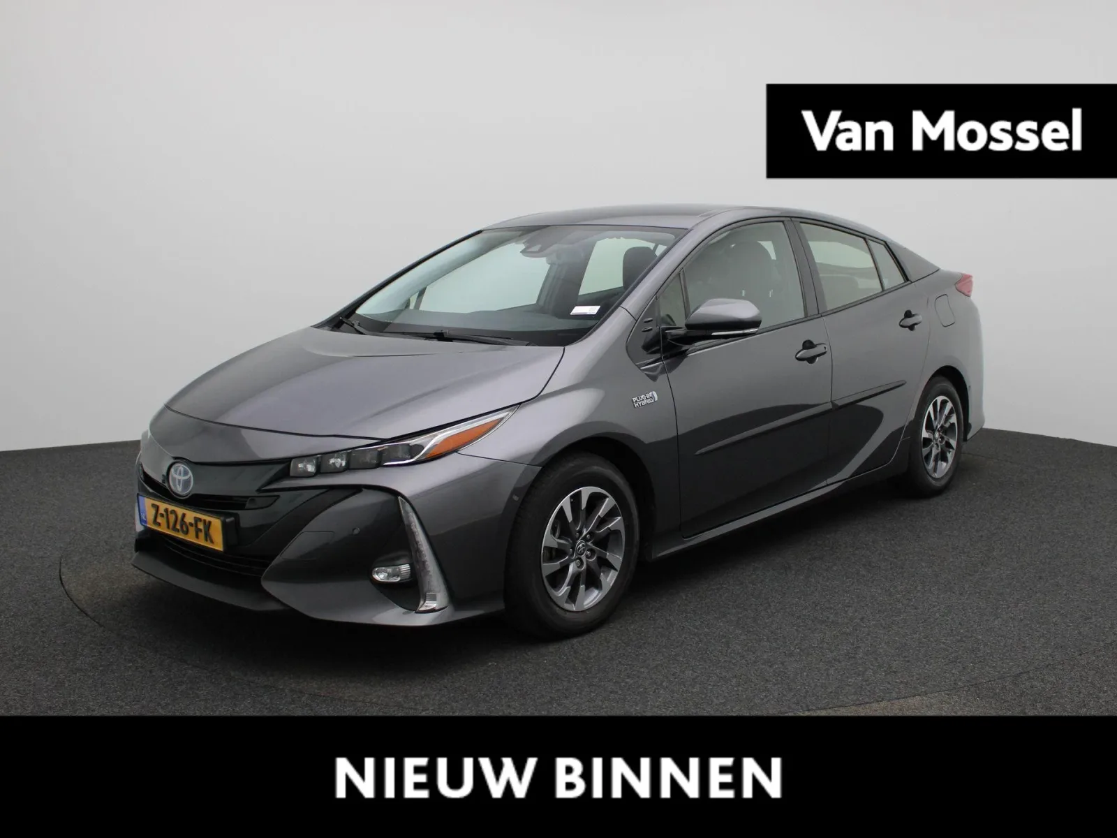 Toyota Prius (2020) — foto 1