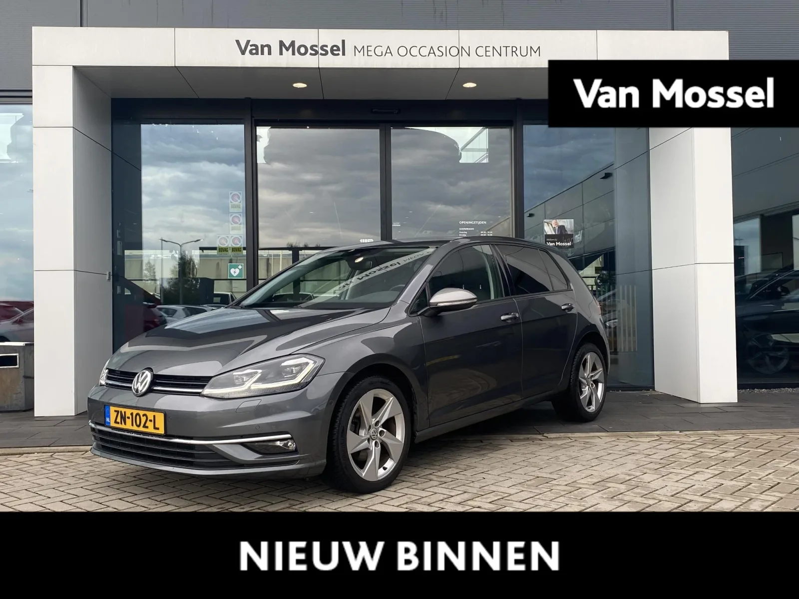 Volkswagen Golf (2019) — foto 1
