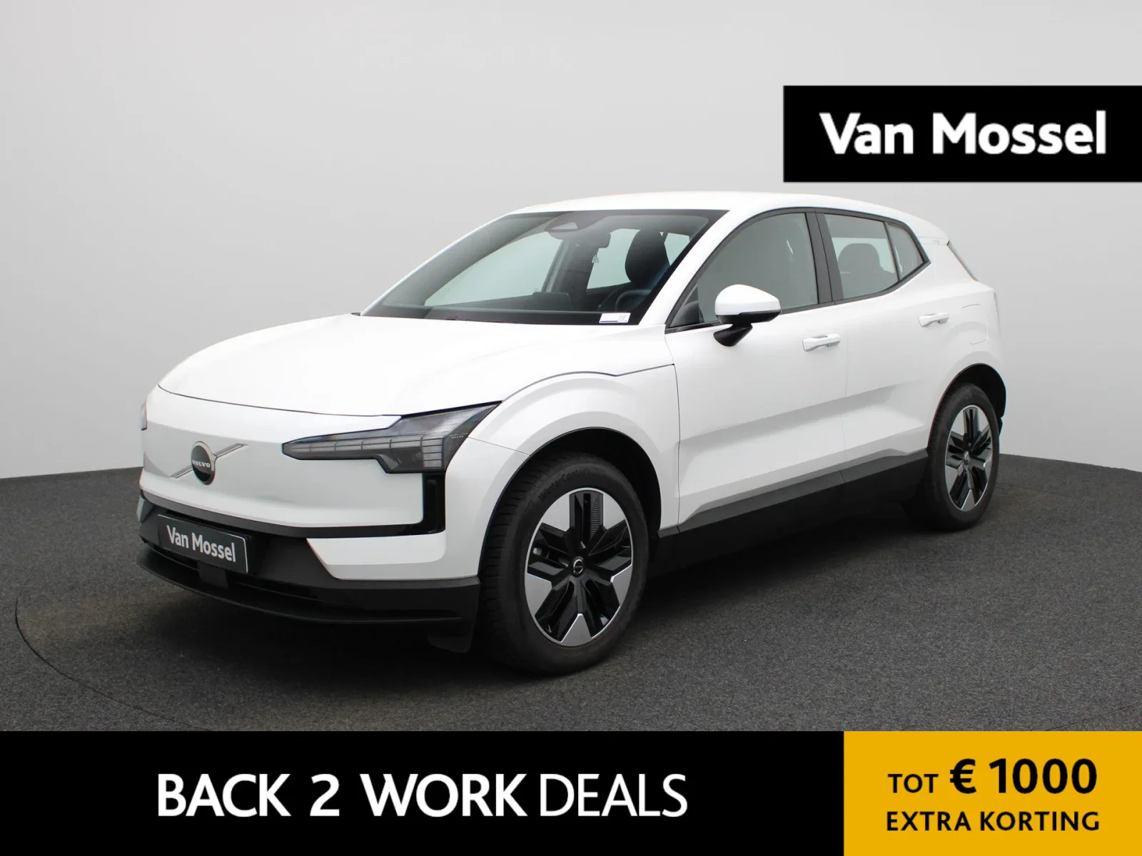 Volvo EX30 (2024) — foto 1