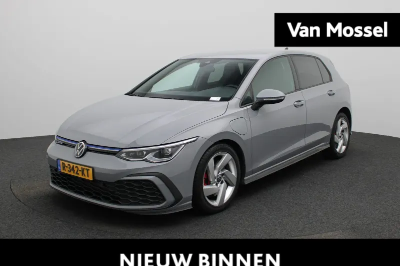 Volkswagen Golf (2021)