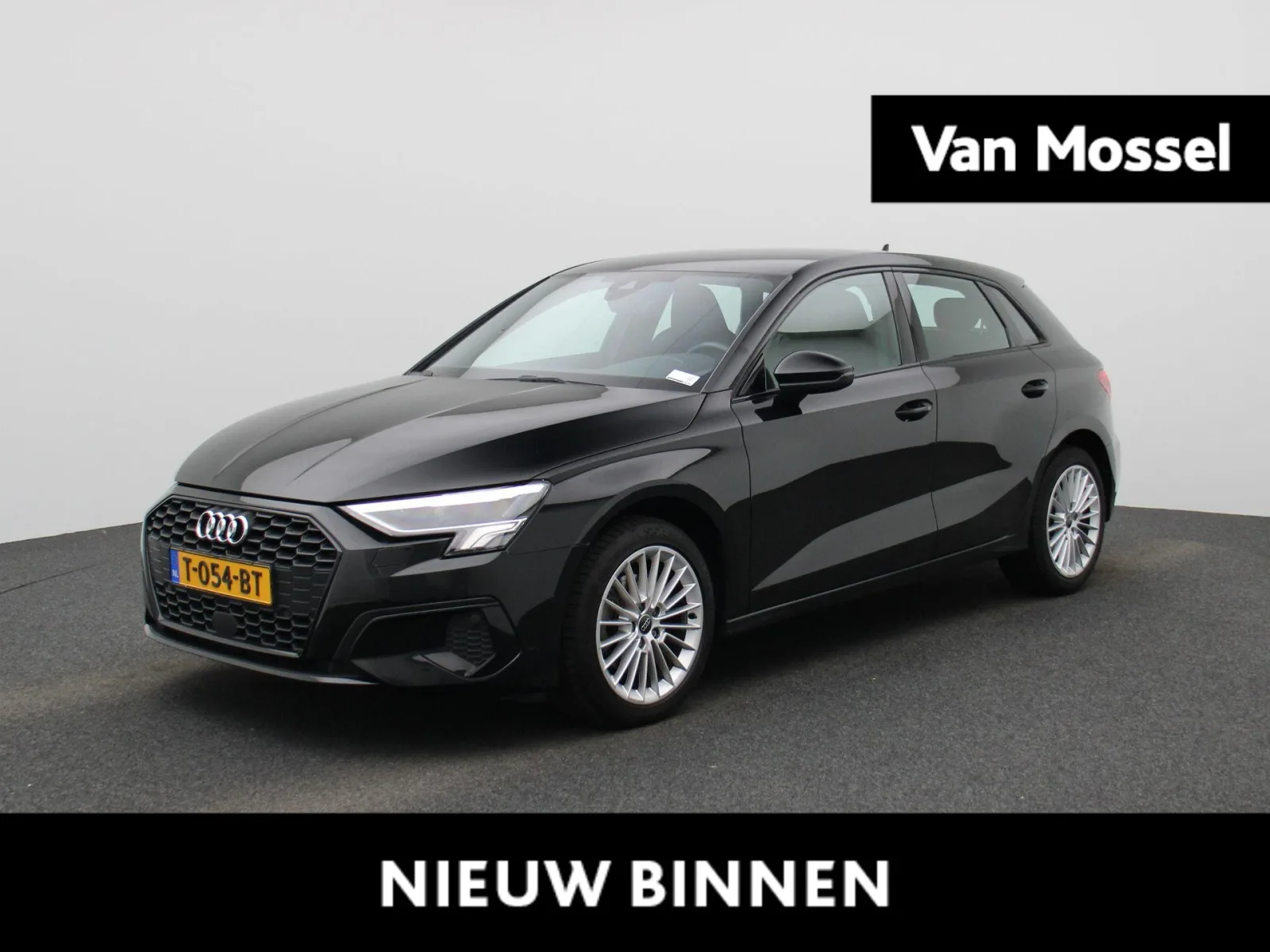 Audi A3 (2023) — foto 1