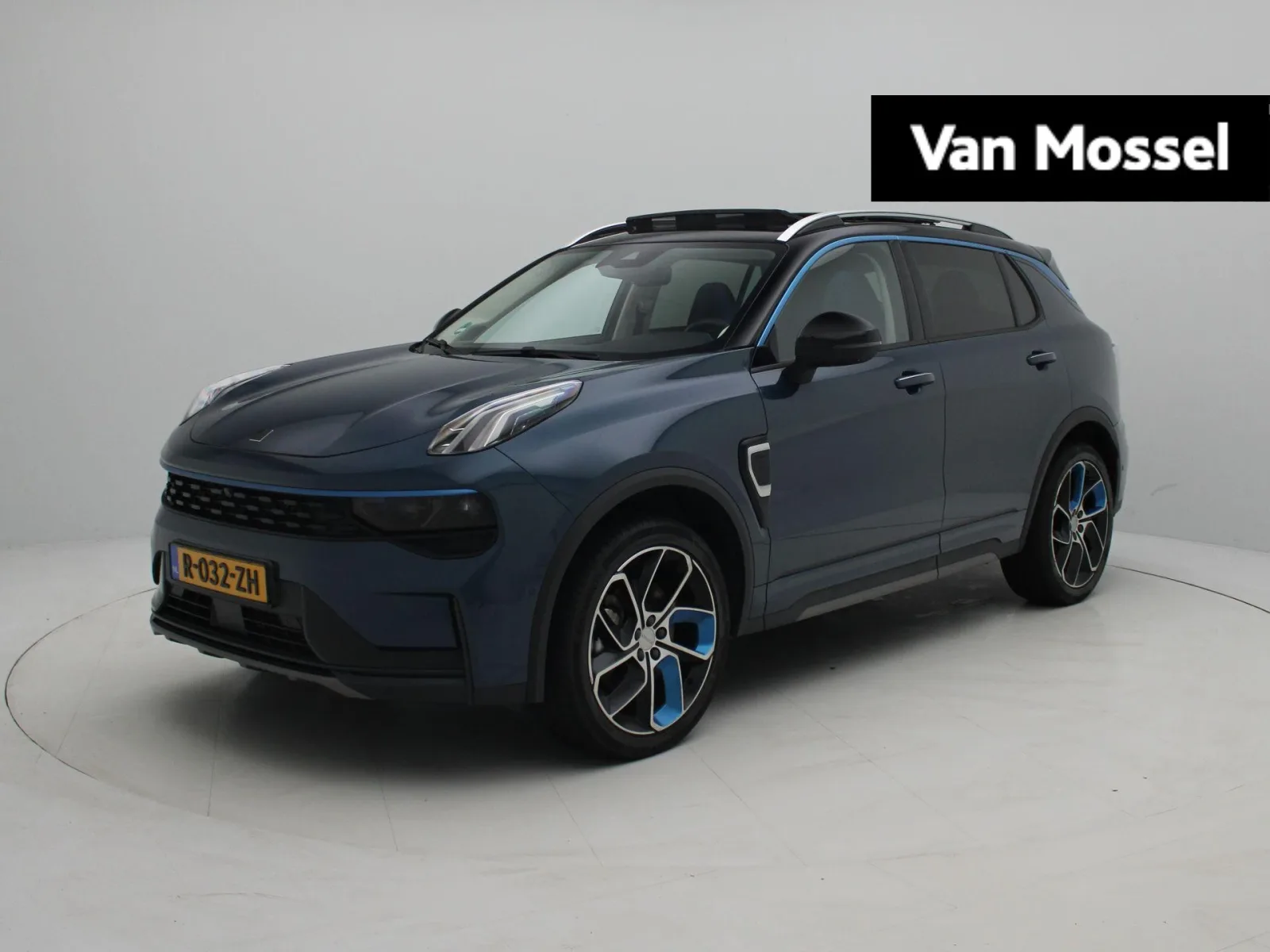 Lynk & Co 01 (2023) — foto 1