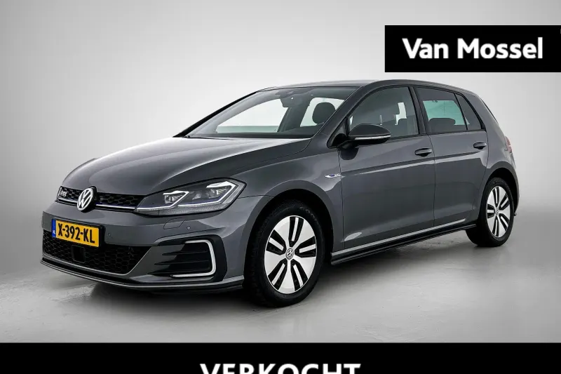 Volkswagen Golf (2020)