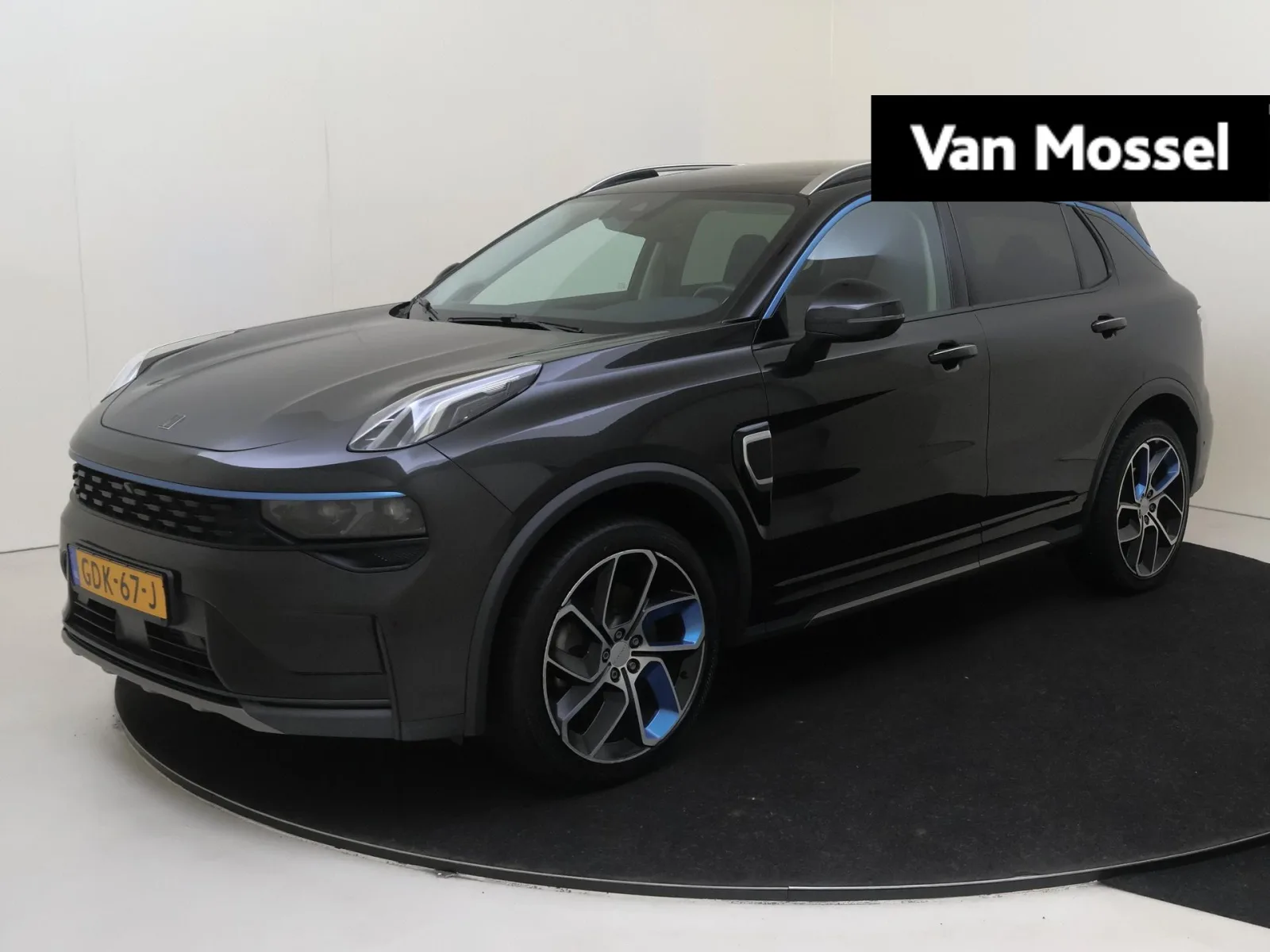 Lynk & Co 01 (2022) — foto 1