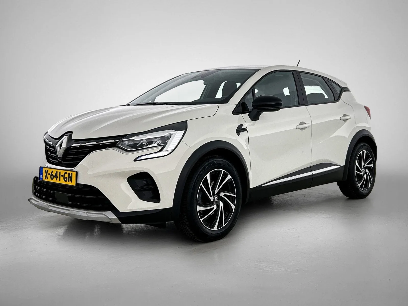 Renault Captur (2020) — foto 1