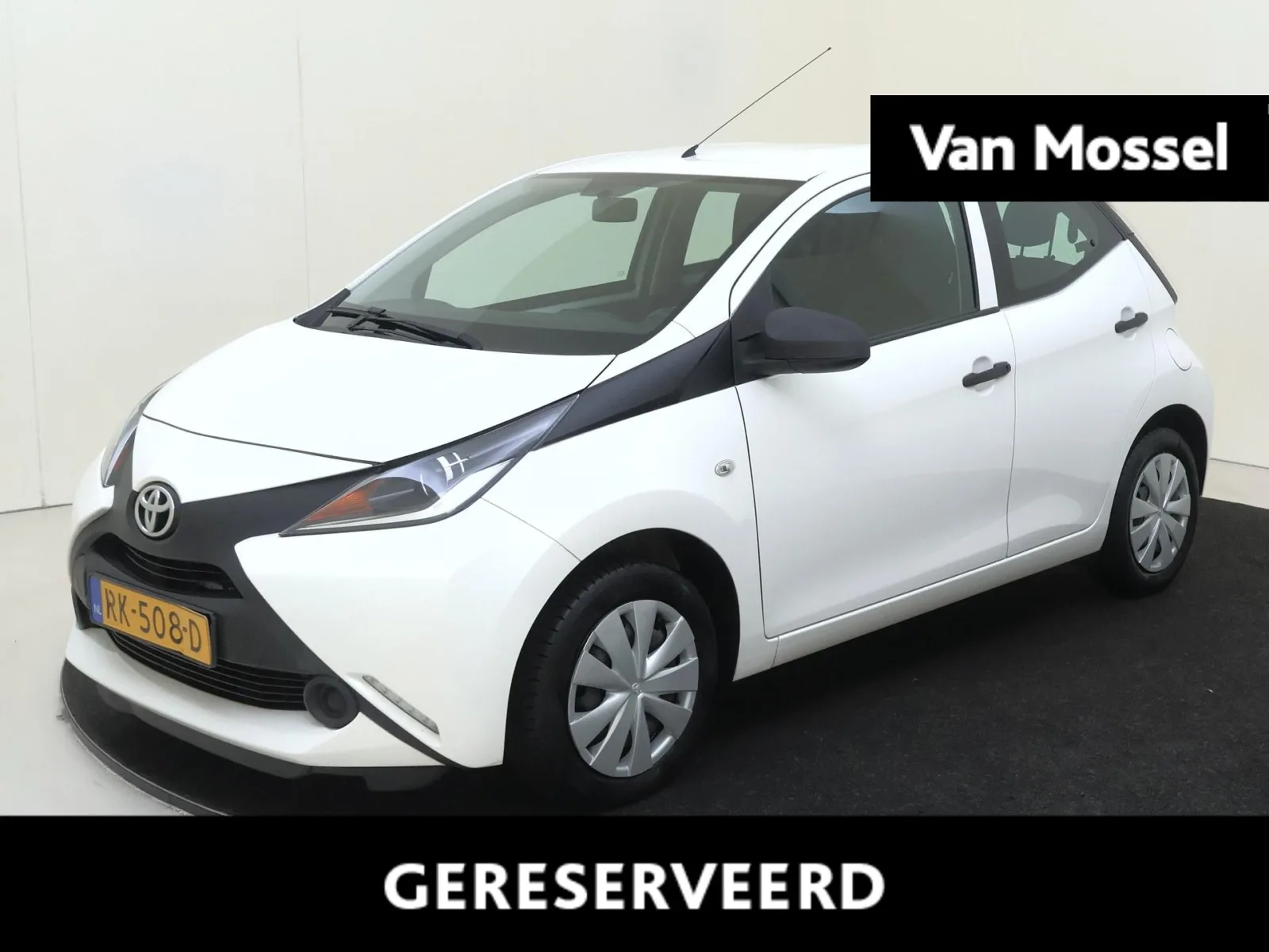 Toyota Aygo (2017) — foto 1