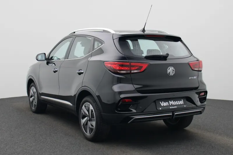MG ZS EV (2023)