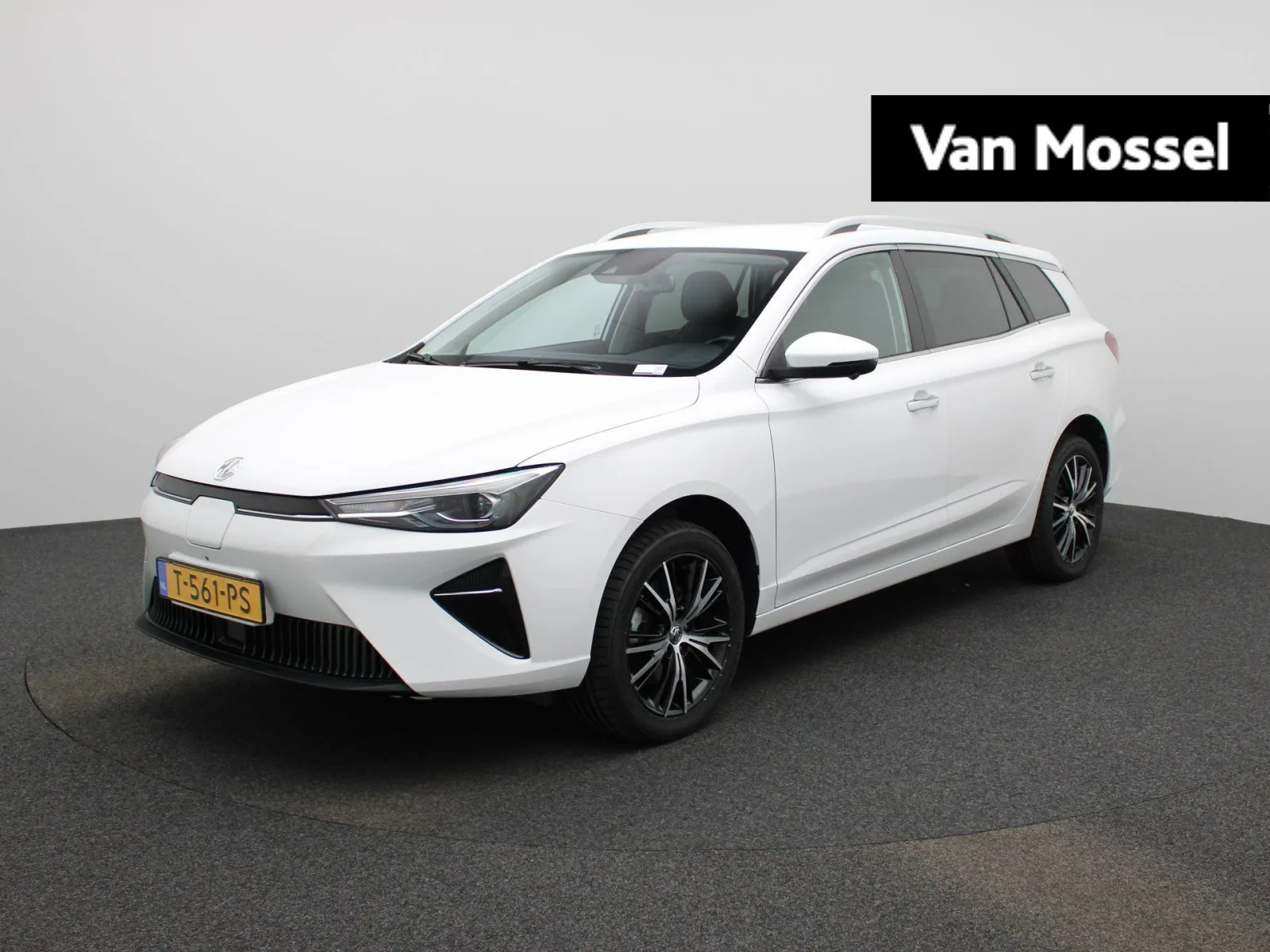 MG MG5 (2023) — foto 1