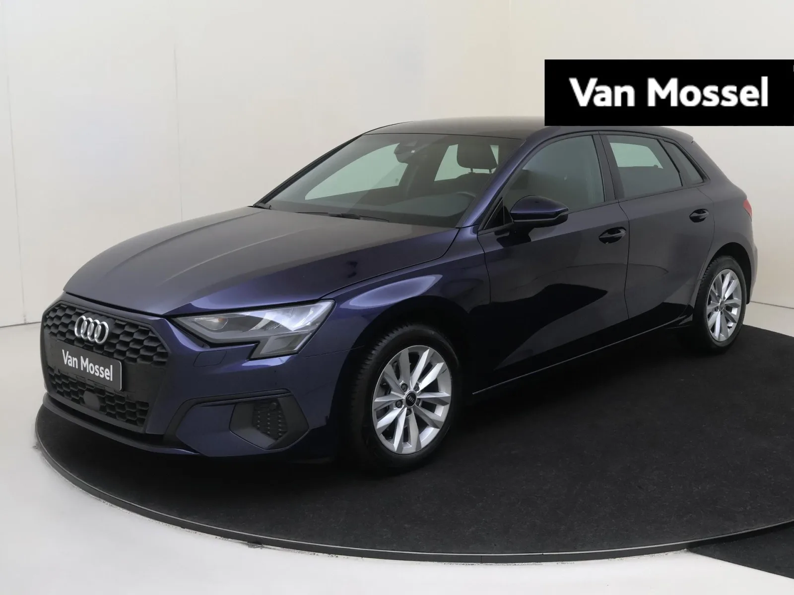 Audi A3 (2023) — foto 1