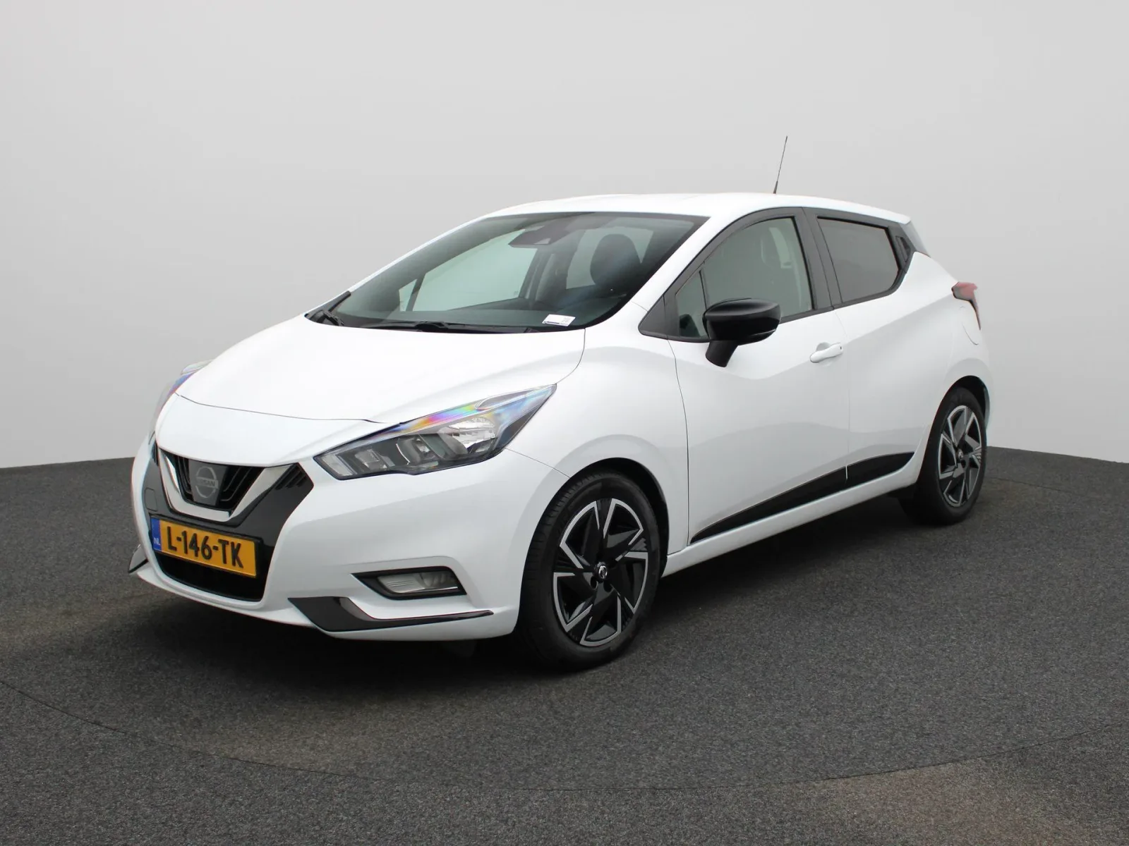 Nissan Micra (2021) — foto 1
