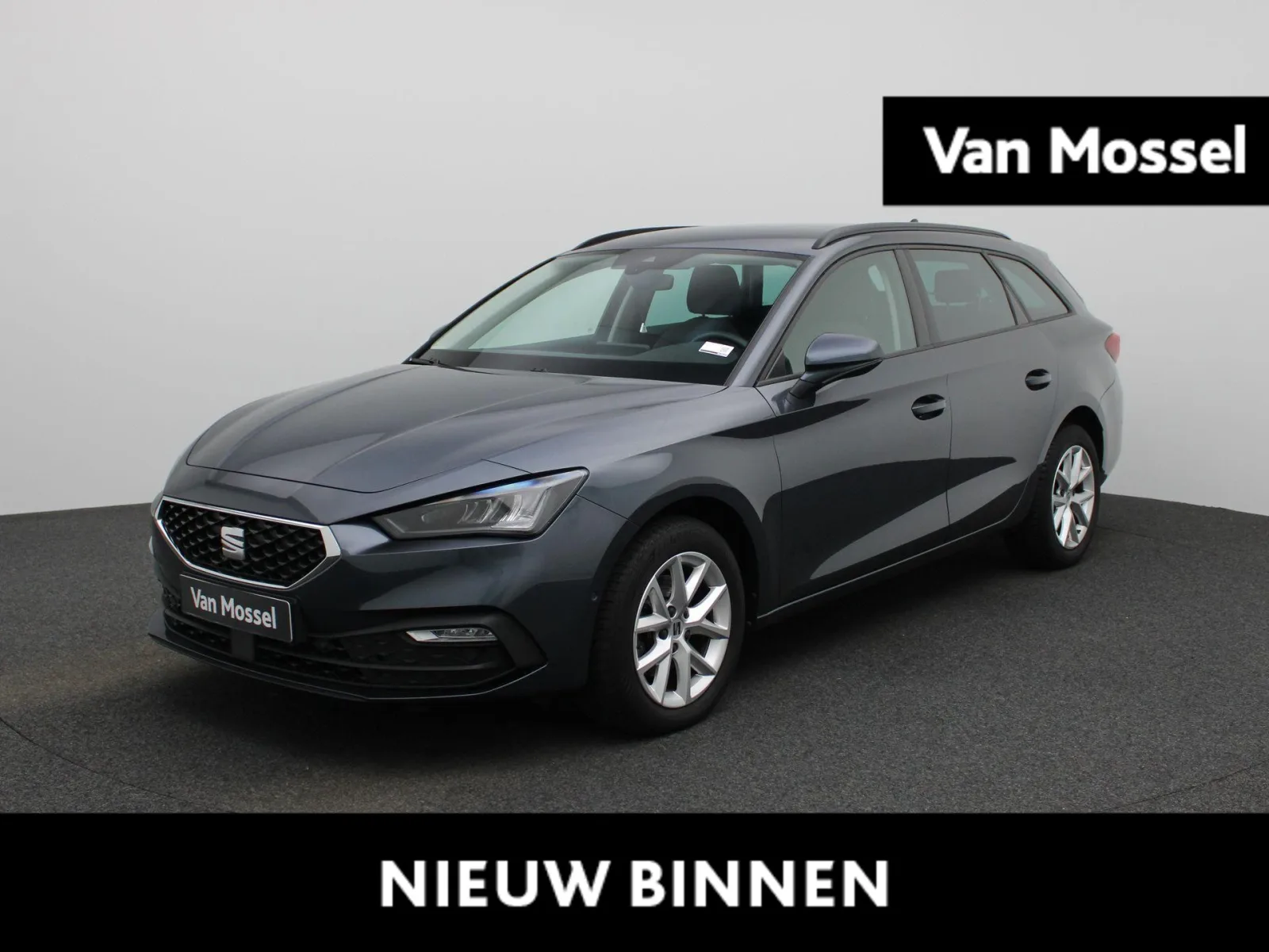 SEAT Leon Sportstourer (2023) — foto 1