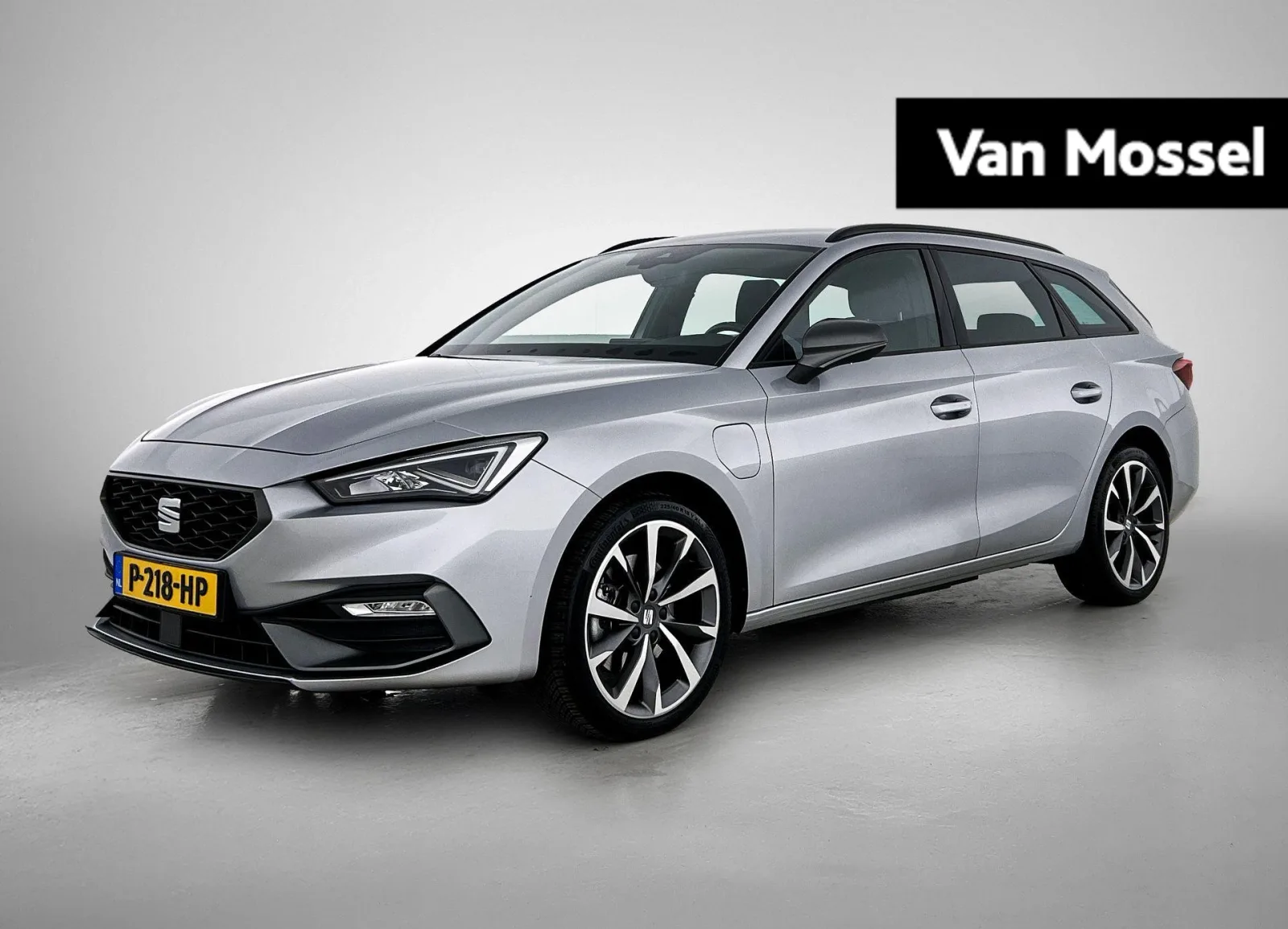 SEAT Leon Sportstourer (2021) — foto 1
