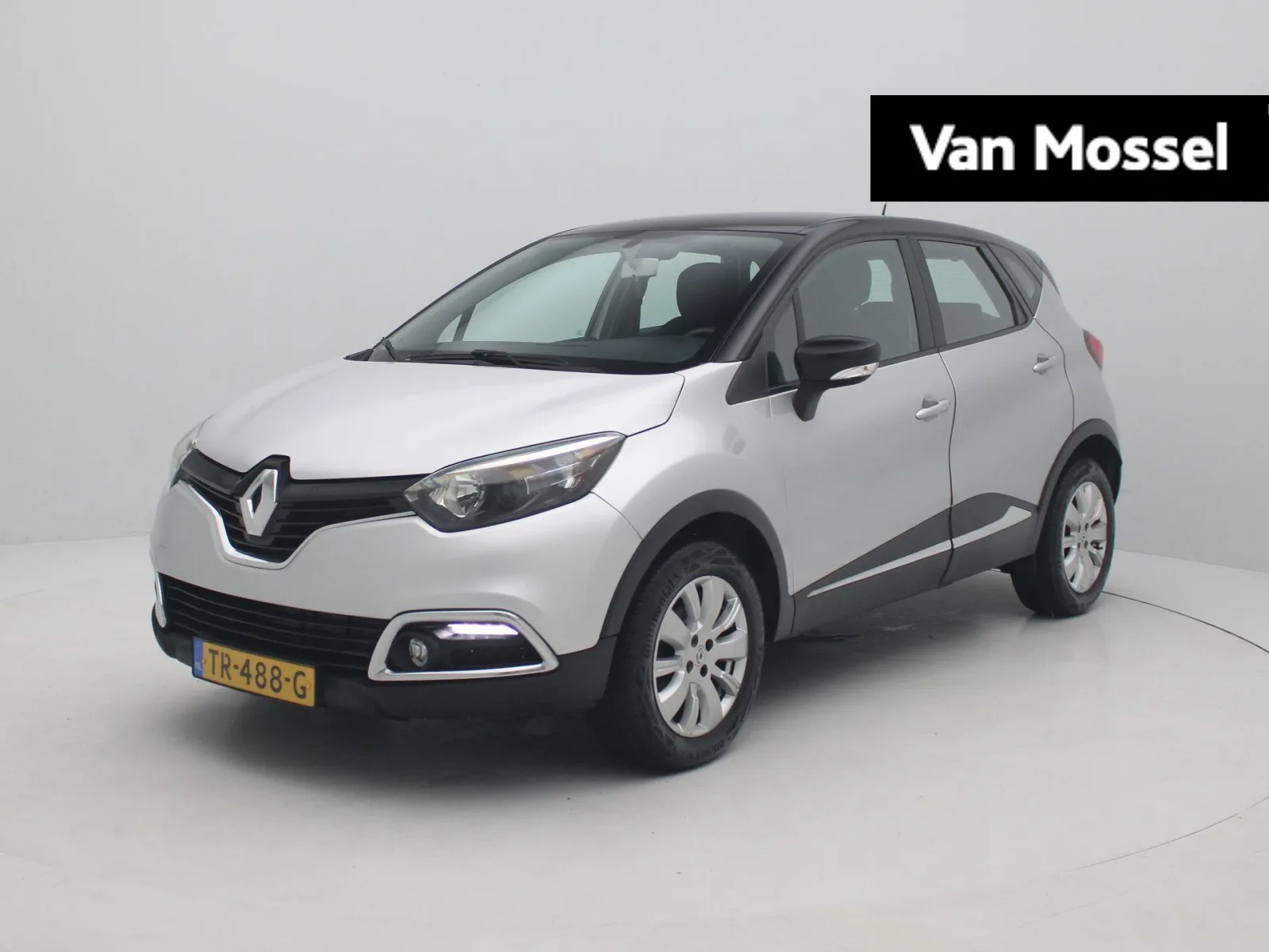 Renault Captur (2016) — foto 1