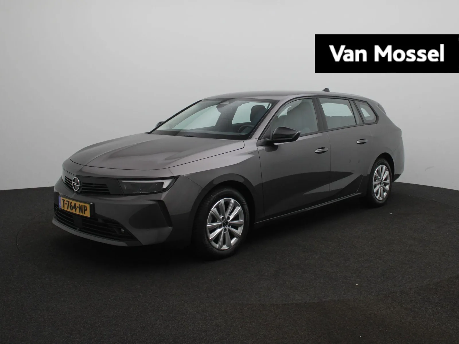 Opel Astra (2023) — foto 1