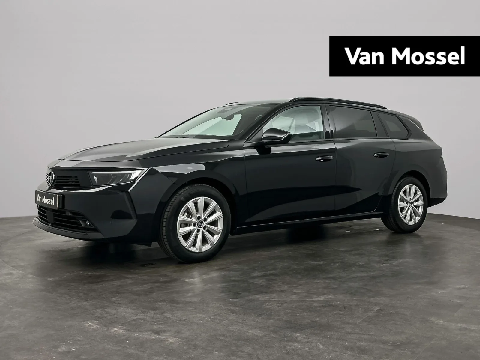 Opel Astra (2025) — foto 1