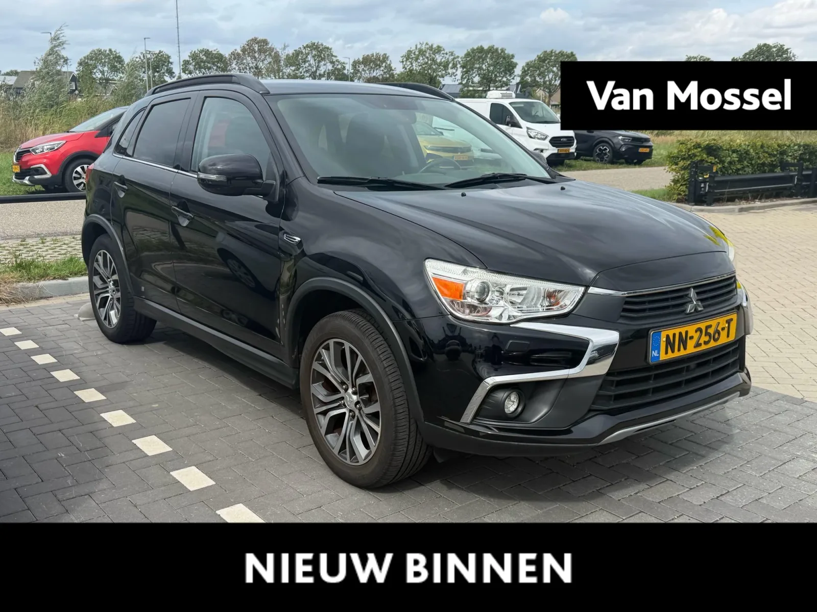 Mitsubishi ASX (2017) — foto 1