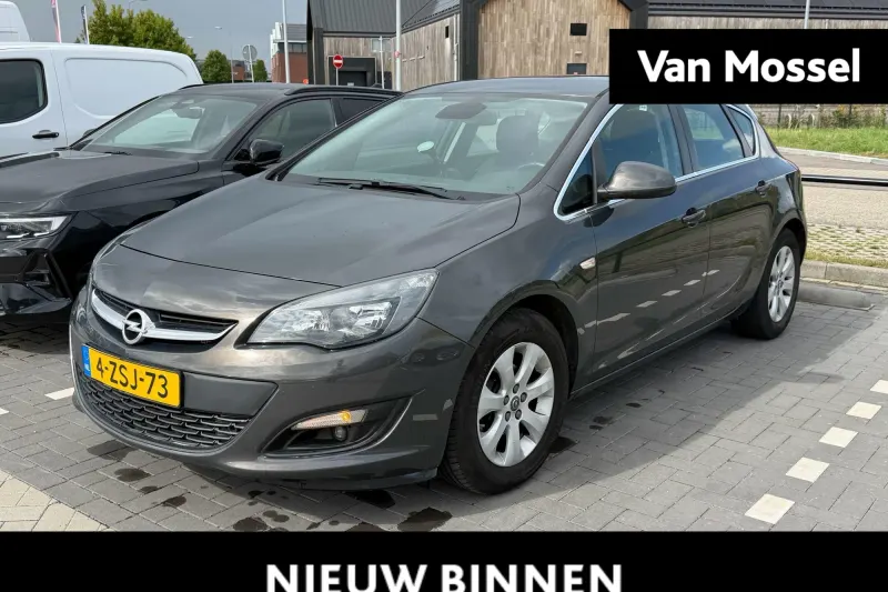 Opel Astra (2015)
