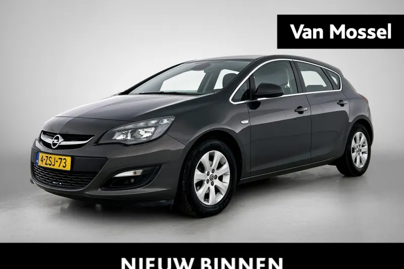 Opel Astra (2015)