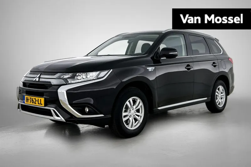 Mitsubishi Outlander (2020)