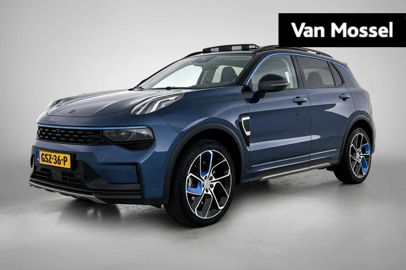 Lynk & Co 01 (2022)