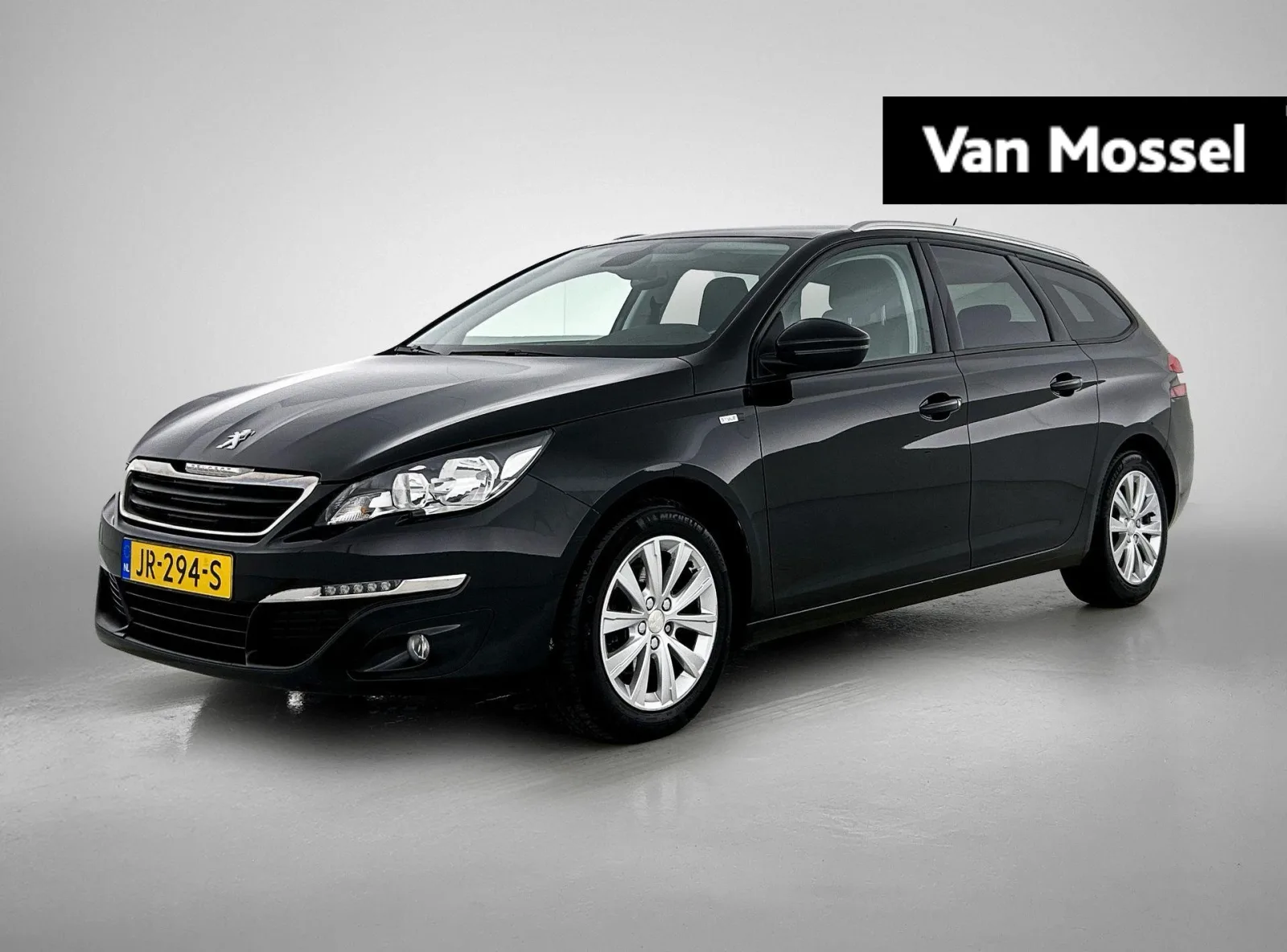 Peugeot 308 (2016) — foto 1