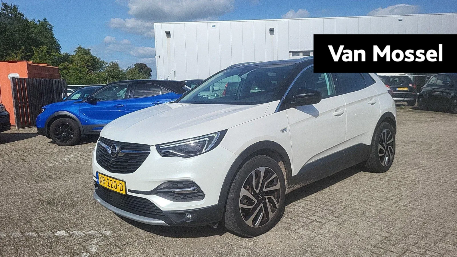 Opel Grandland (2019) — foto 1