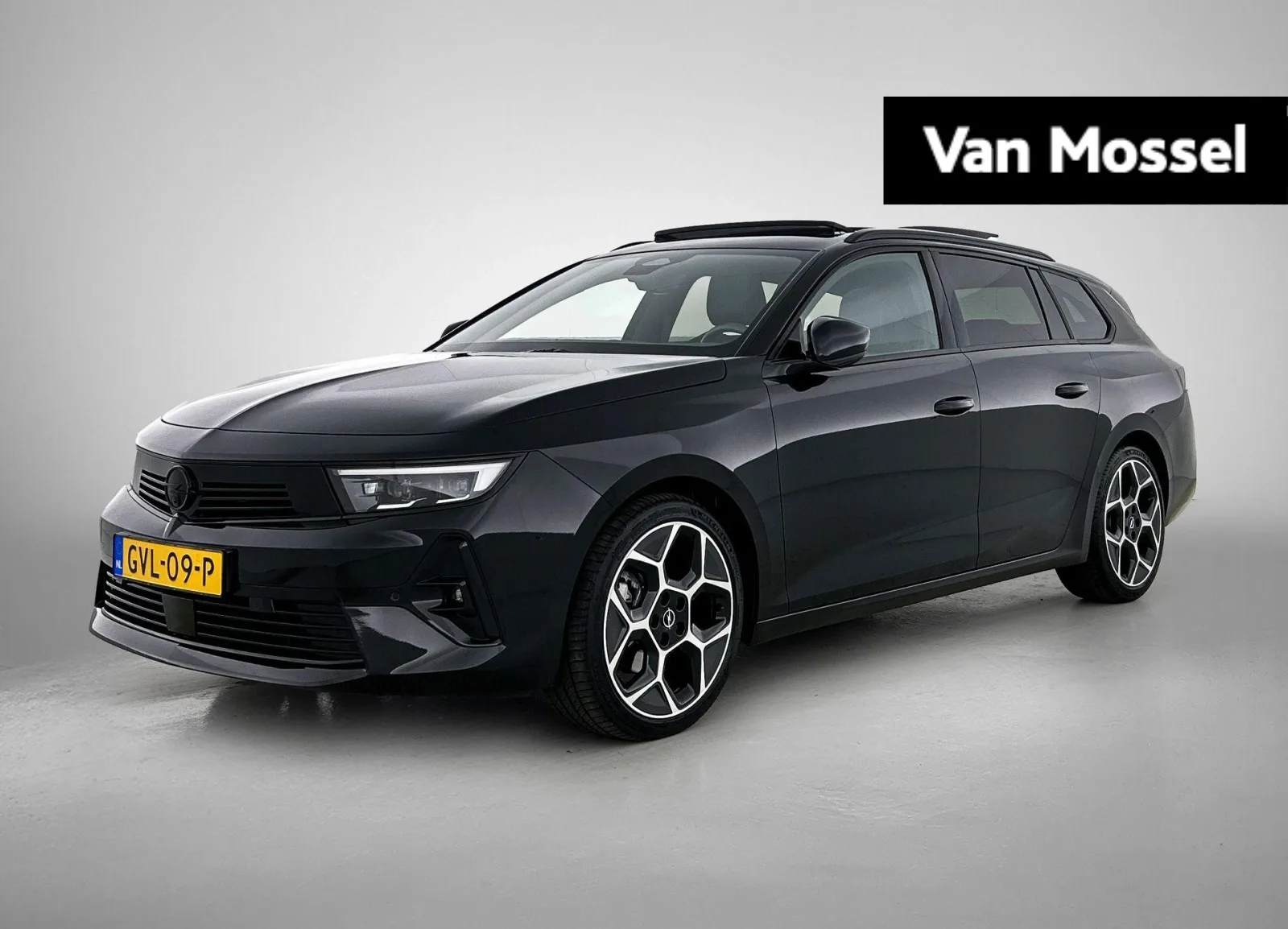 Opel Astra (2024) — foto 1