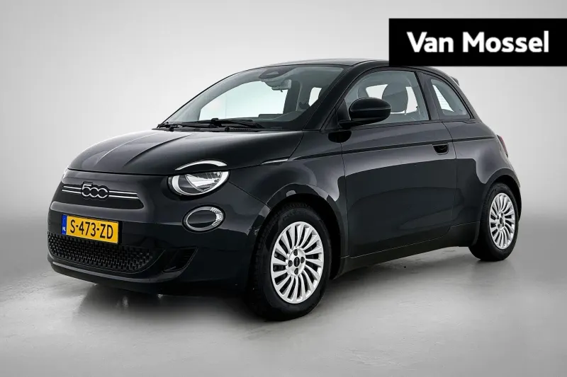 Fiat 500 (2023)