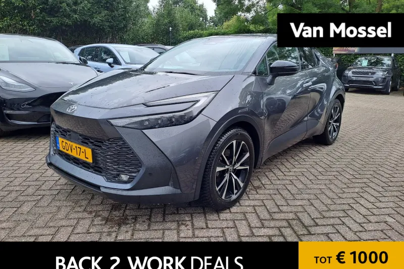 Toyota C-HR (2024)