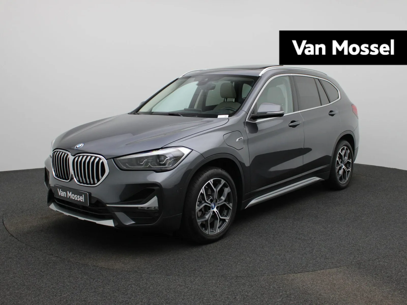 BMW X1 (2022) — foto 1