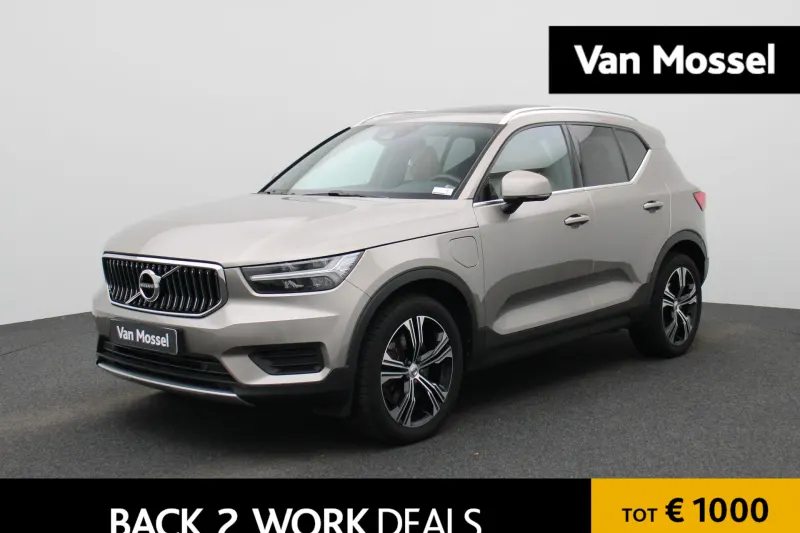 Volvo XC40 (2022)