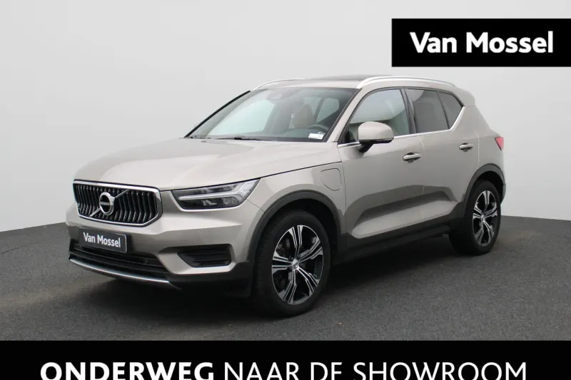Volvo XC40 (2022)