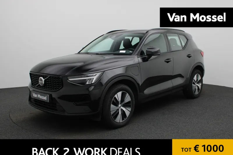 Volvo XC40 (2023)