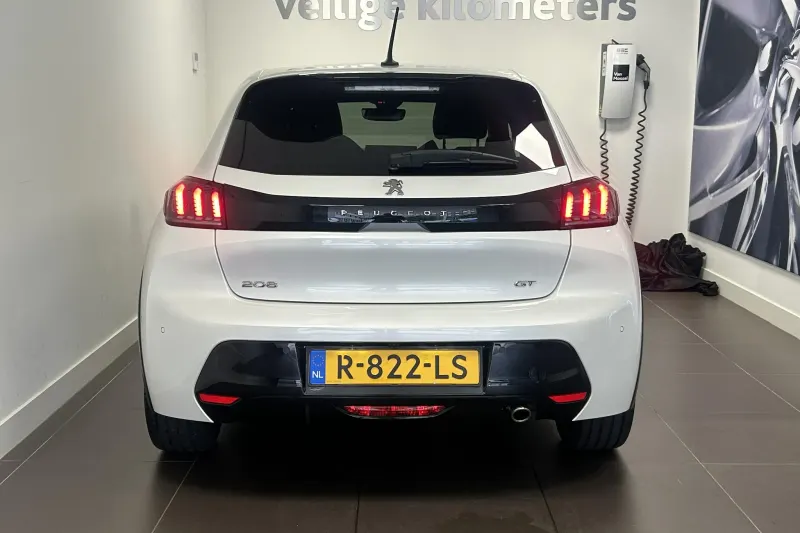 Peugeot 208 (2022)