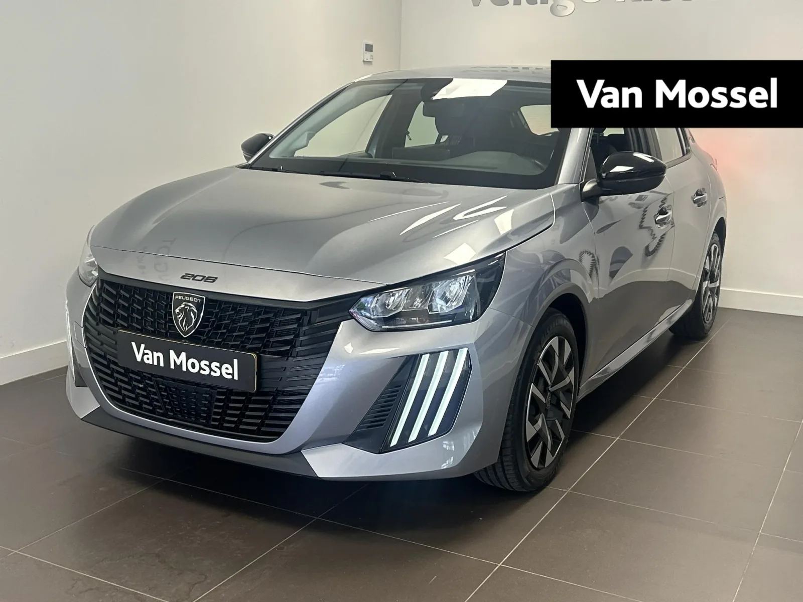 Peugeot 208 (2025) — foto 1
