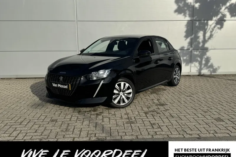 Peugeot 208 (2023)